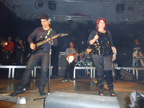 Show em Cascavel-PR 12/11/2011 - Foto DSC00064