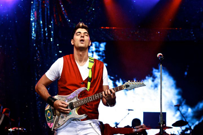 148