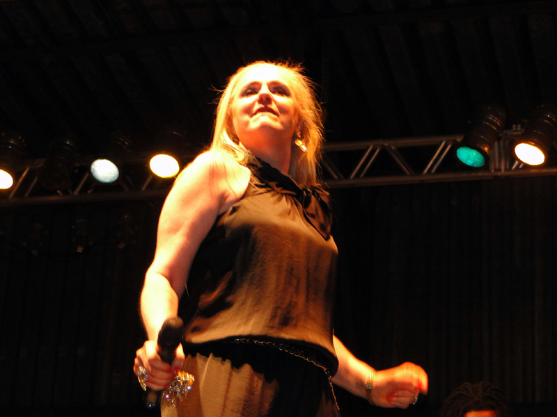 2010-08-29 001 100